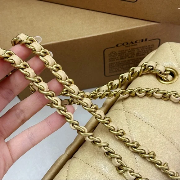 Coach Tabby 26 Handbags Shoulder Bags - Picture 8 of 8